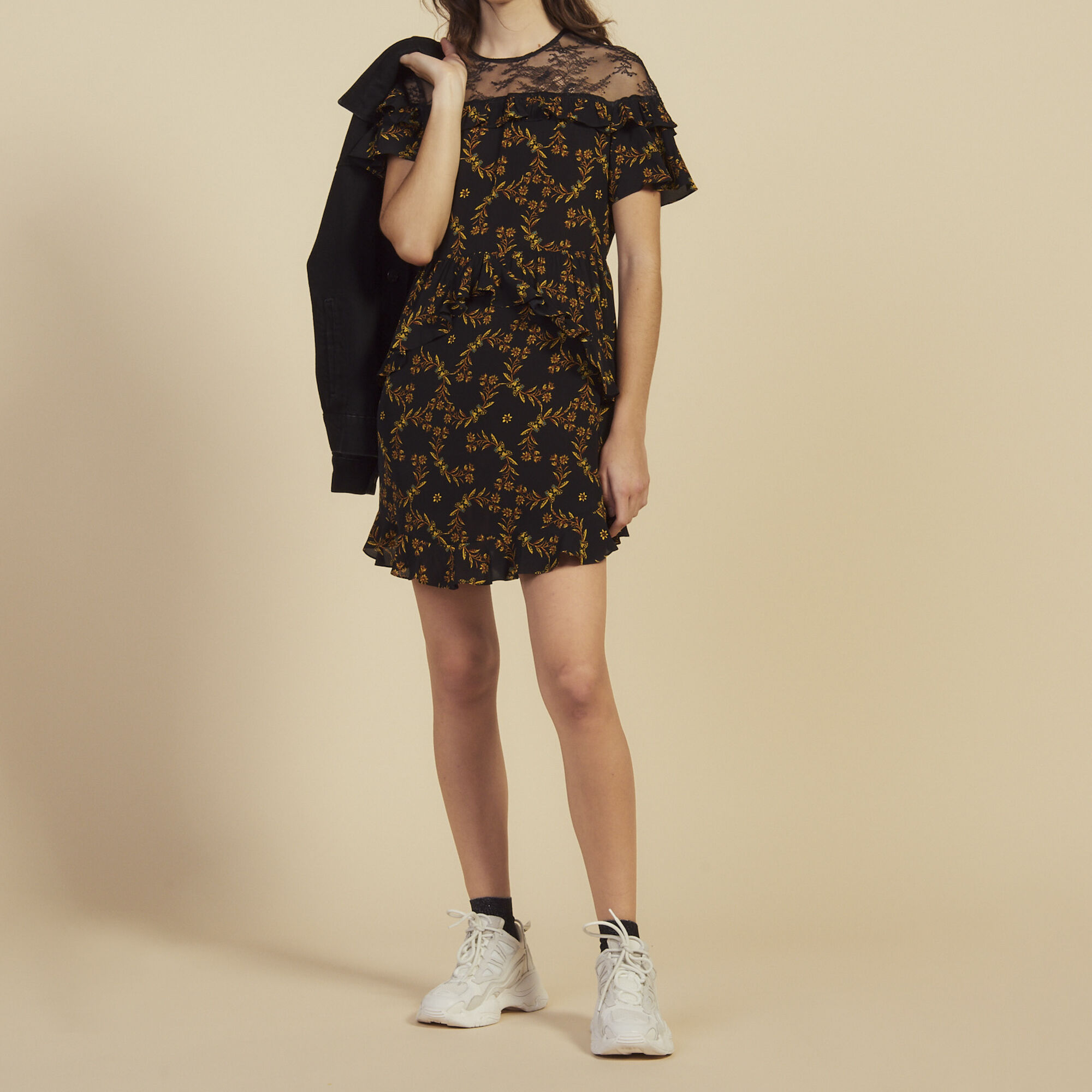 Short Short Dresses with Sleeves